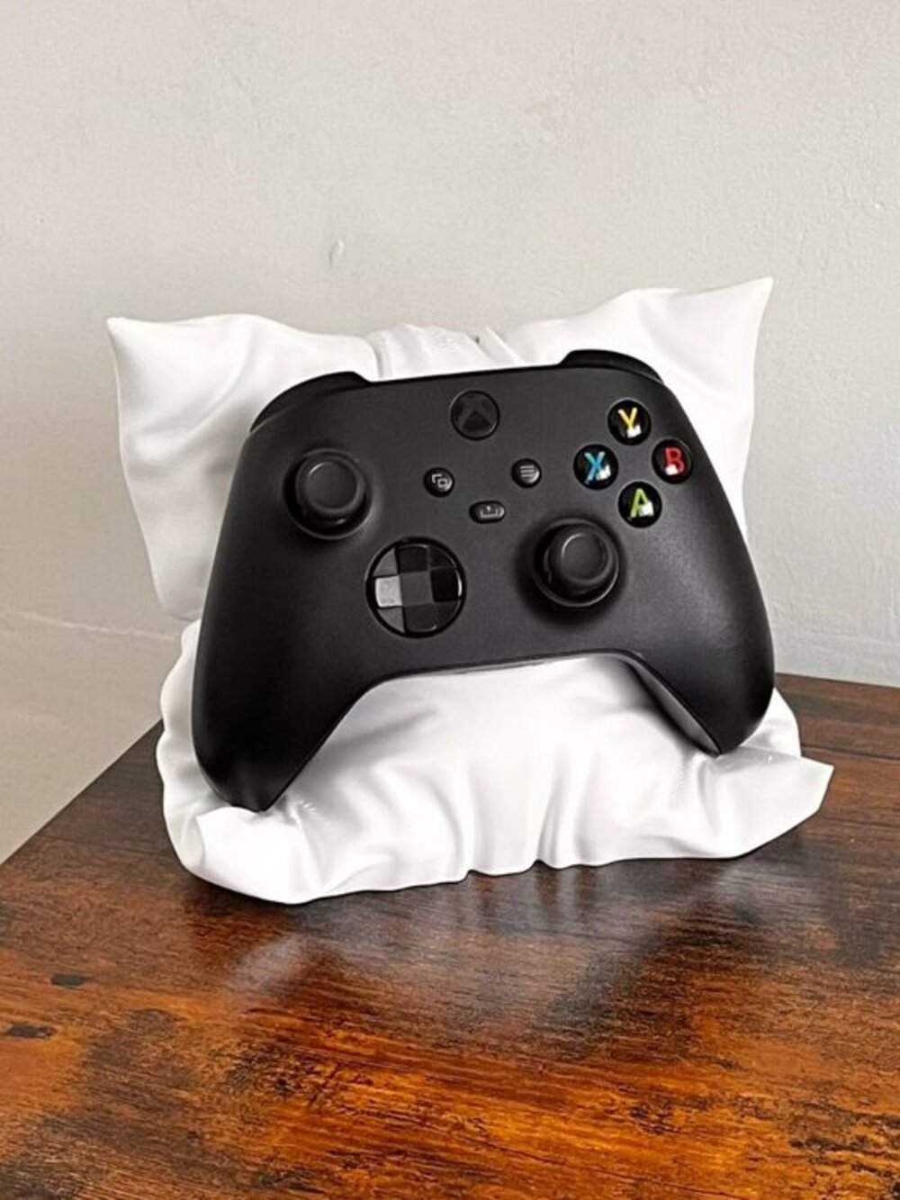 Xbox Controller Pillow Holder Stand | Gaming Controller Display | Gamer Desk & S